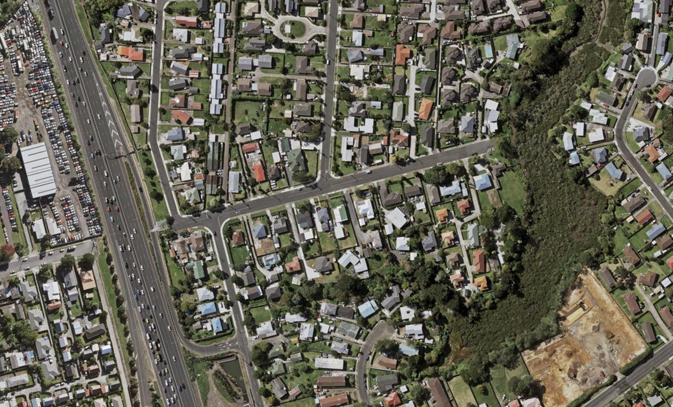 109 Luke Street East, Otahuhu, Auckland - Carousel 1