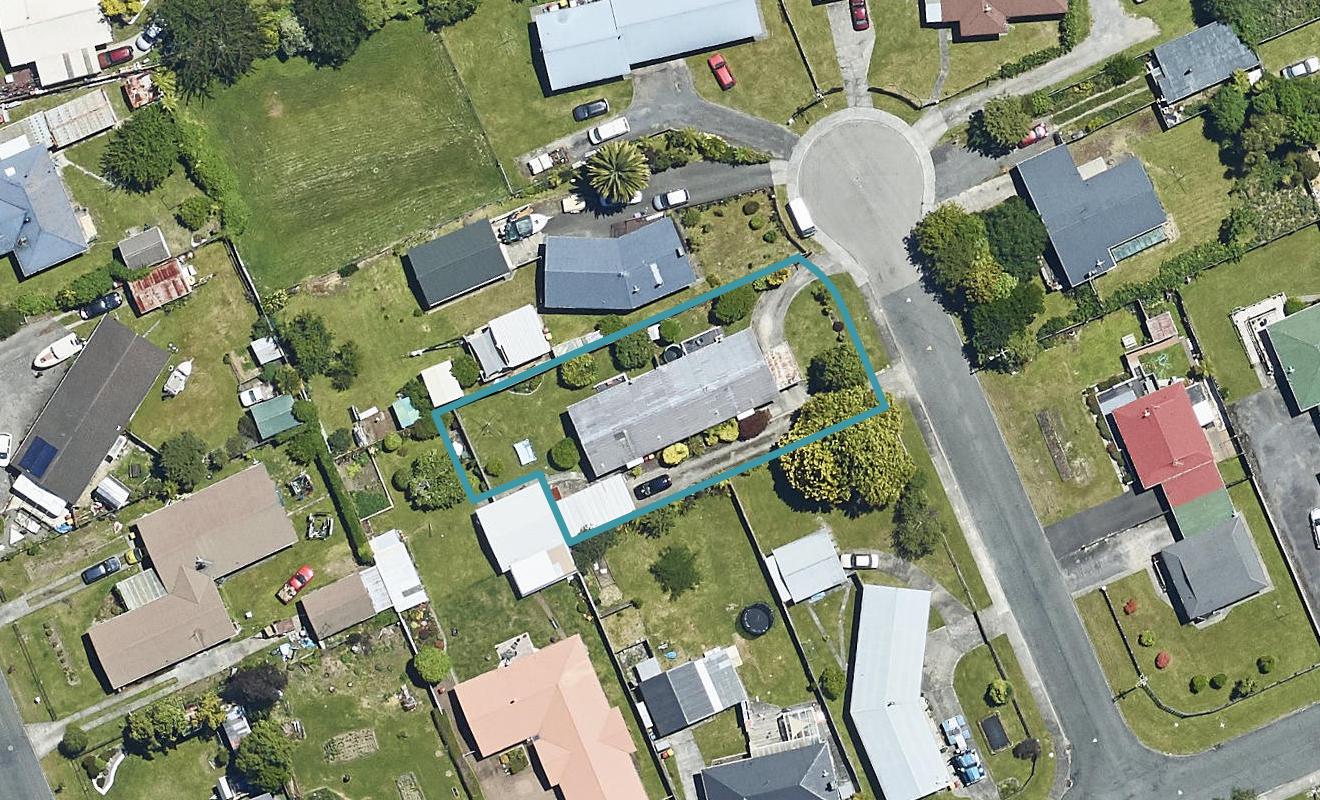 4 Kouma Place, Fairy Springs, Rotorua - Carousel 1