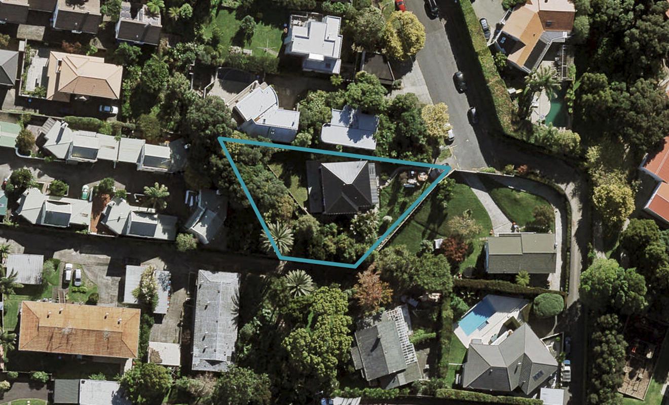 21 Stirling Street, Remuera, Auckland - Carousel 1
