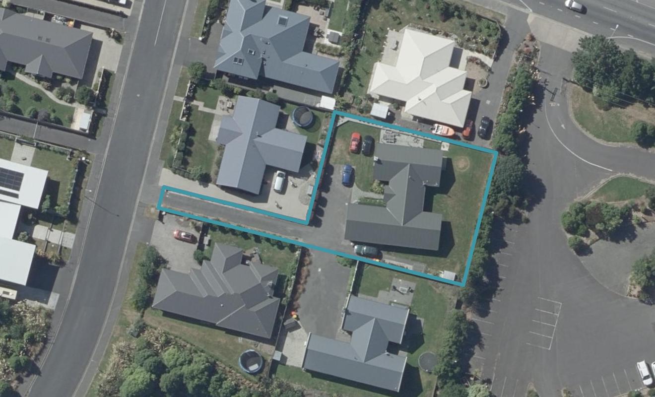 36 Sunninghurst Drive, Fairfield, Dunedin - Carousel 1