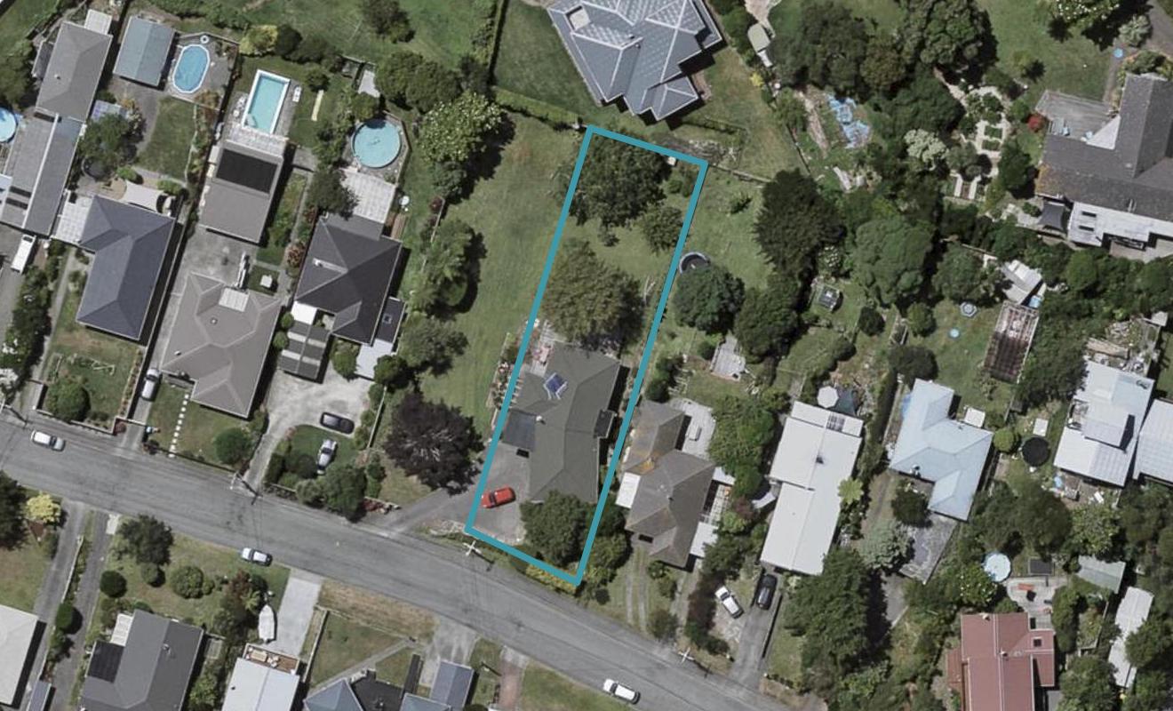 15 Fincham Road, Raumati Beach, Paraparaumu - Carousel 1
