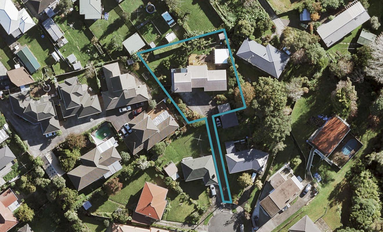 14 Bannister Place, New Windsor, Auckland - Carousel 1