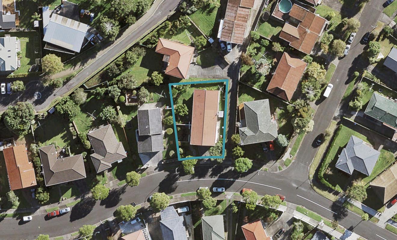 15 Trevola Street, New Windsor, Auckland - Carousel 1