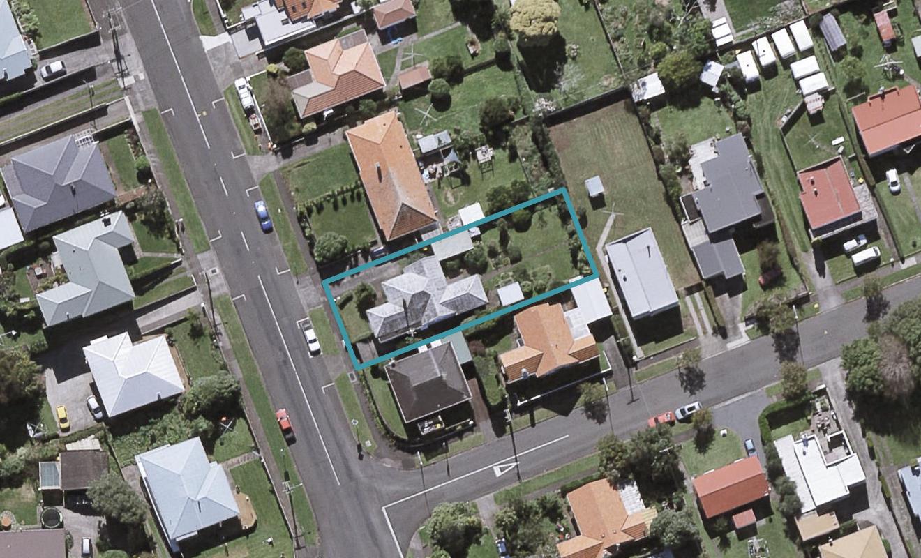 97 Brooklands Road, Brooklands, New Plymouth - Carousel 1