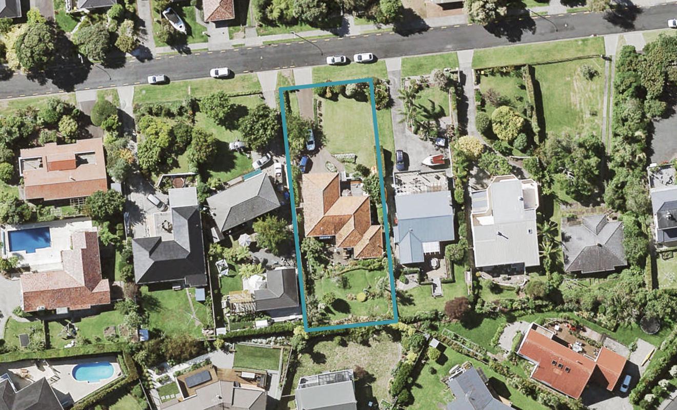 42 Evelyn Road, Cockle Bay, Auckland - Carousel 1