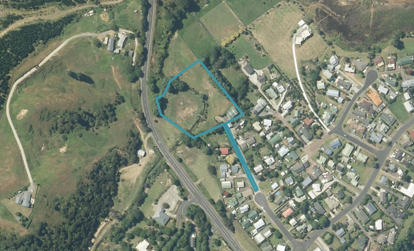 114 Ngati Pu Place, Whangamatā - Carousel 1