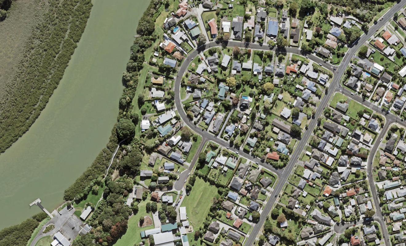 15C Renata Crescent, Te Atatu Peninsula, Auckland - Carousel 1