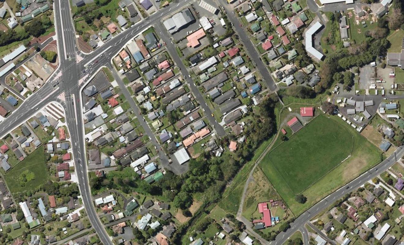 2/20 Armstrong Avenue, Woodhill, Whangarei - Carousel 1
