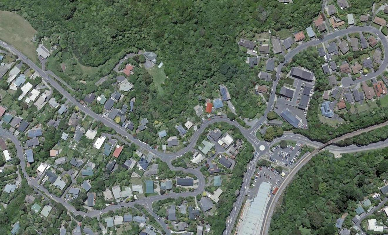 16 Silverstream Road, Crofton Downs, Wellington - Carousel 1