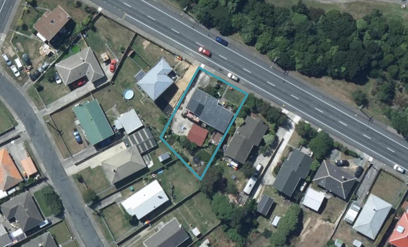 72 Champion Street, Cannons Creek, Porirua - Carousel 1