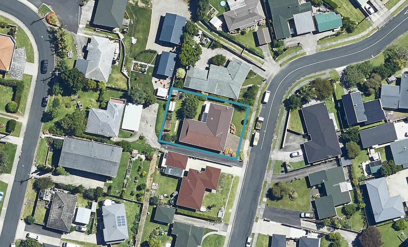 13 Shelley Street, Otumoetai, Tauranga - Carousel 1