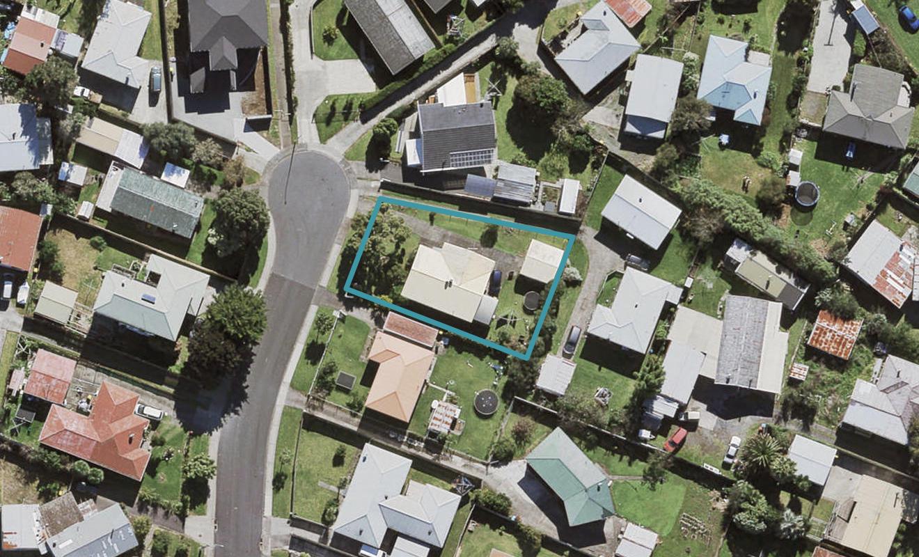 29 Tarata Crescent, Mangere Bridge, Auckland - Carousel 1