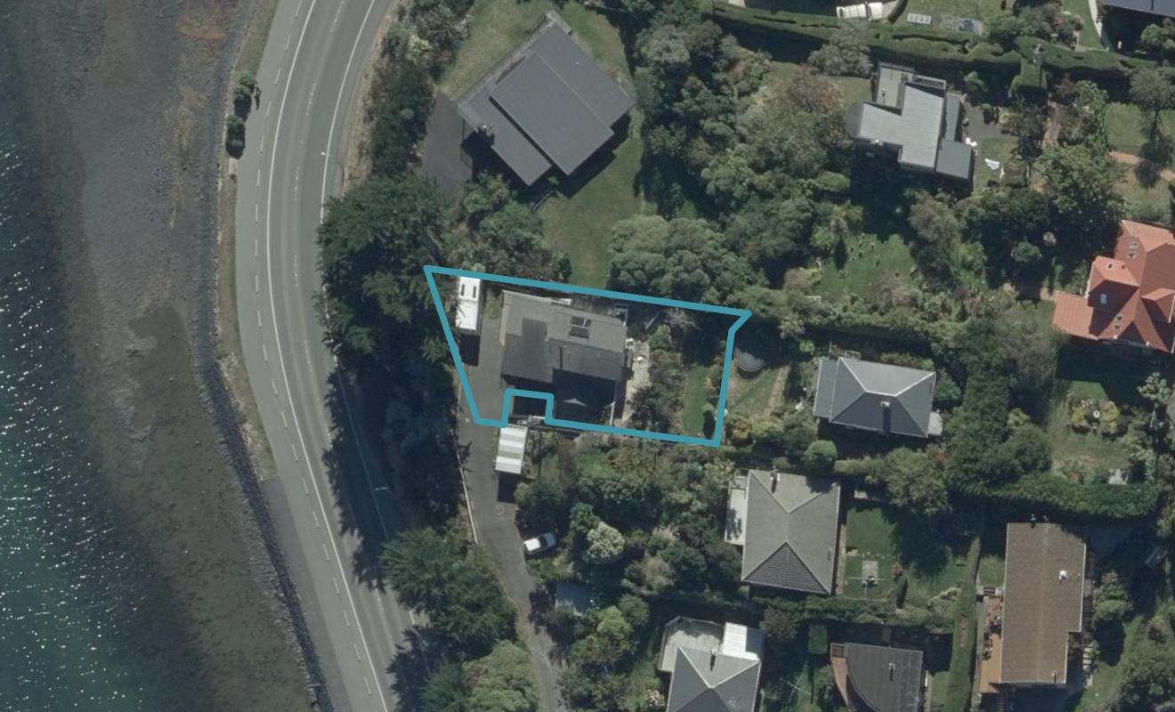 14 Bewley Avenue, Macandrew Bay, Dunedin - Carousel 1