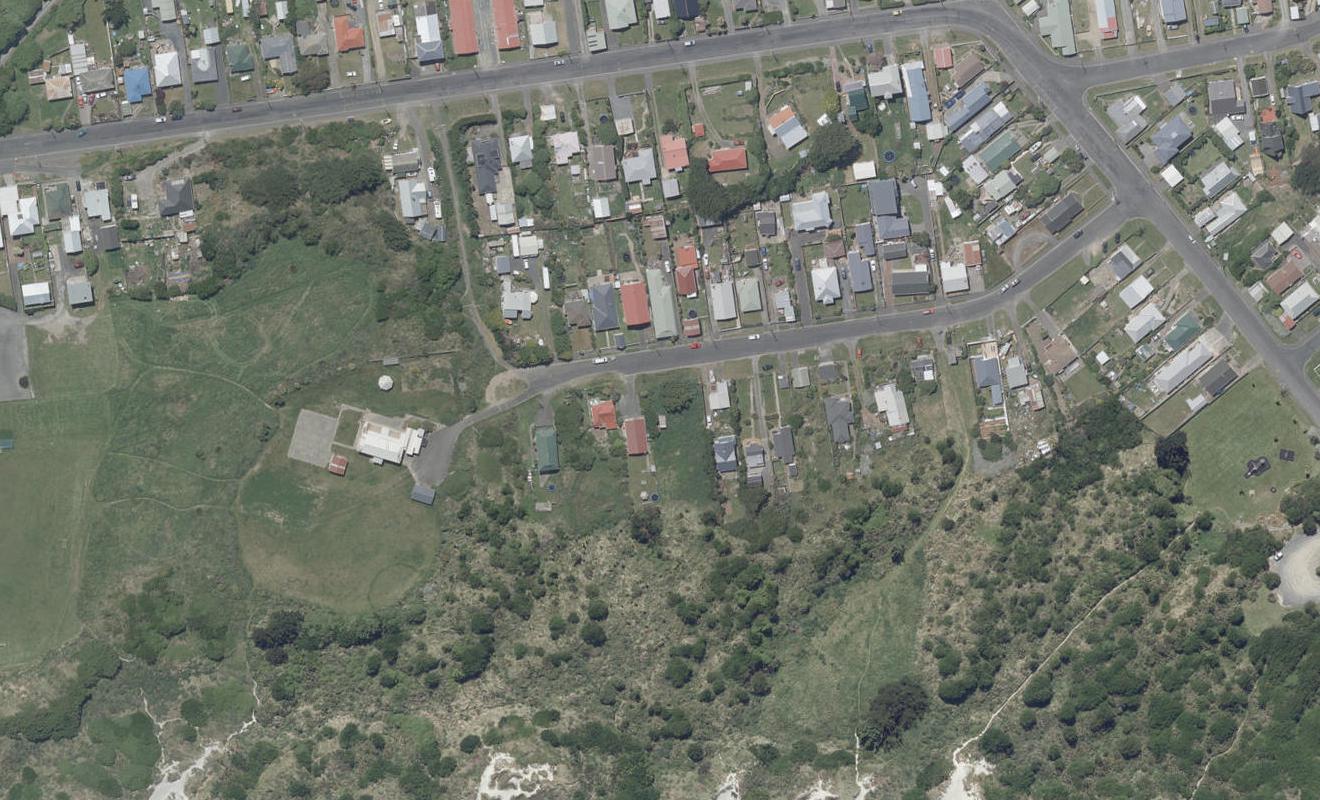 25 Luke Street, Ocean Grove, Dunedin - Carousel 1