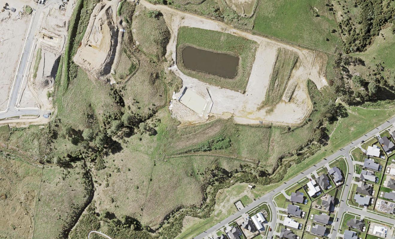 14A Marine Garden Crescent, Beachlands, Auckland - Carousel 1