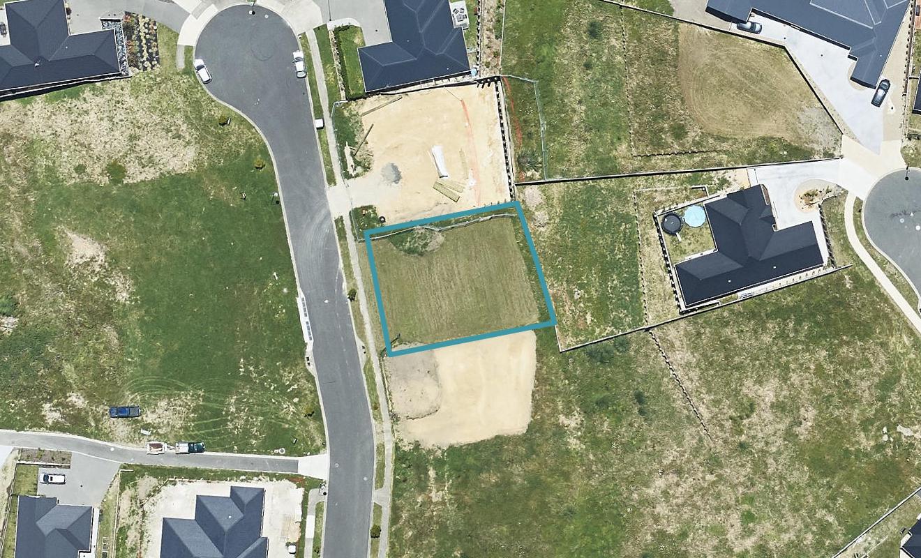 18 Bob Carter Place, Welcome Bay, Tauranga - Carousel 1