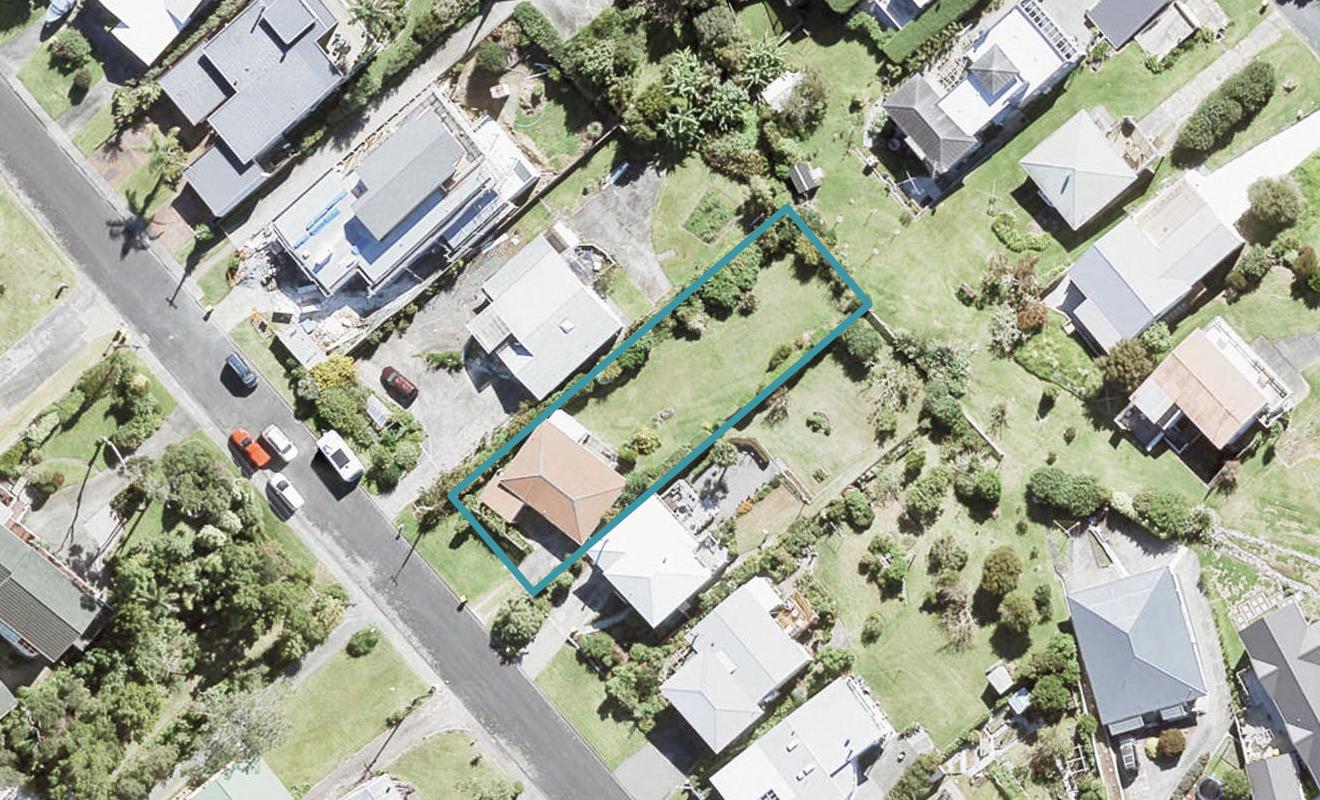 10 Deerness Crescent, Algies Bay - Carousel 1