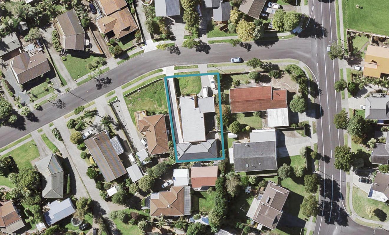33 Jandell Crescent, Bucklands Beach, Auckland - Carousel 1