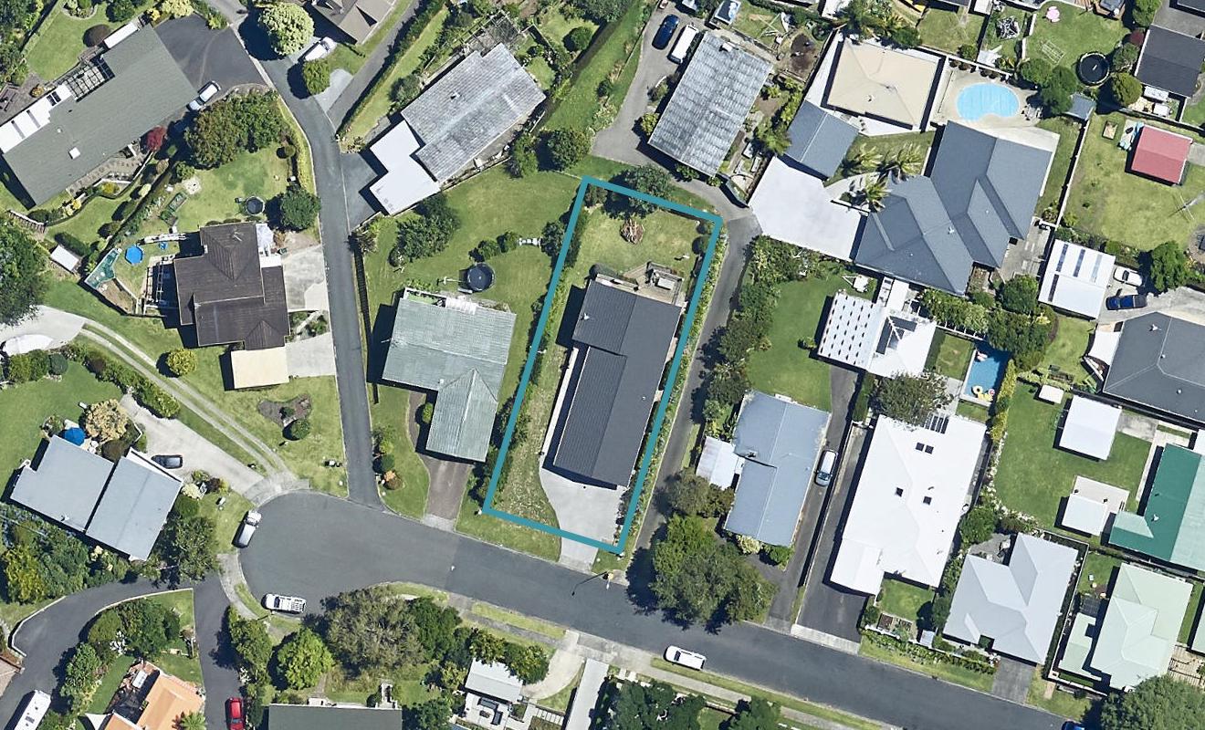 17 Pamela Place, Otumoetai, Tauranga - Carousel 1
