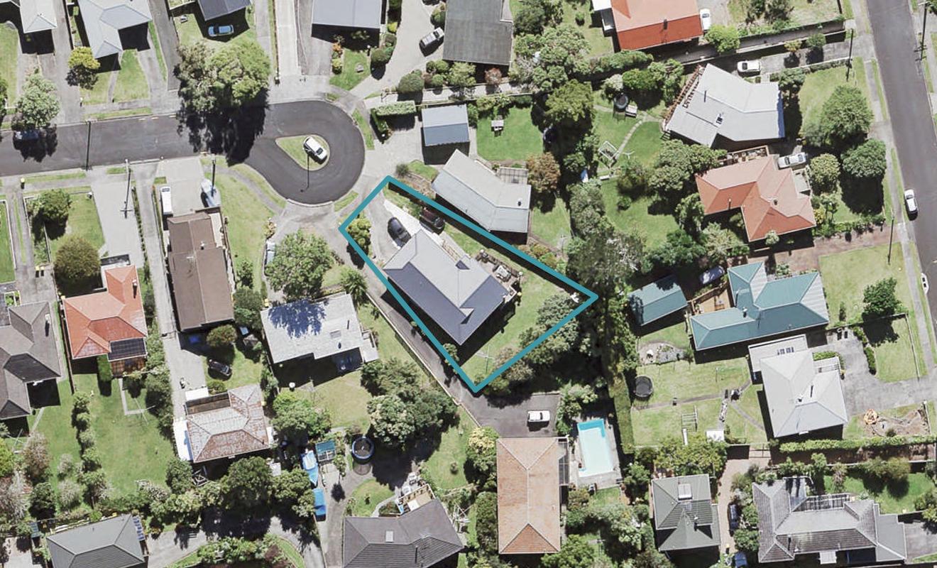 15 Hepper Street, New Lynn, Auckland - Carousel 1