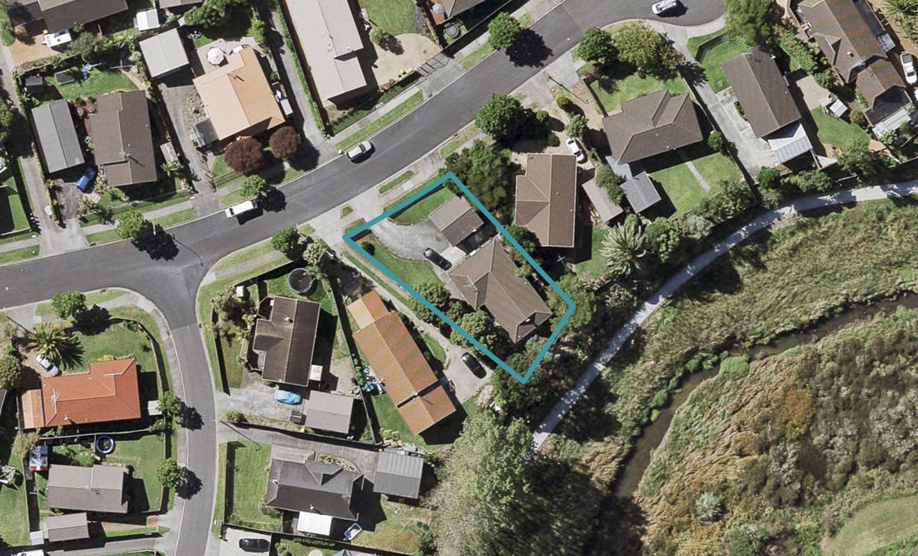 11 Kenwick Place, Burswood, Auckland - Carousel 1