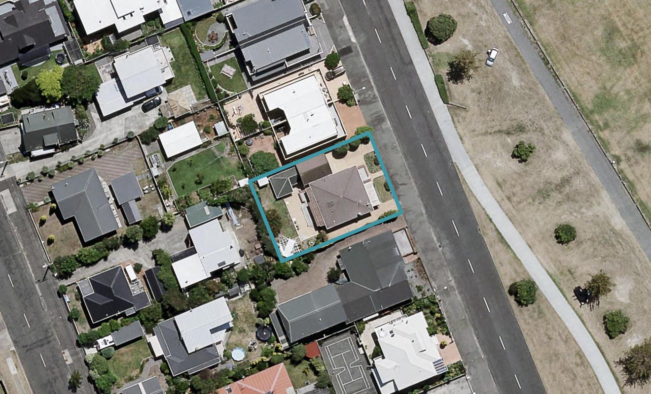 32 Ferguson Avenue, Westshore, Napier - Carousel 1
