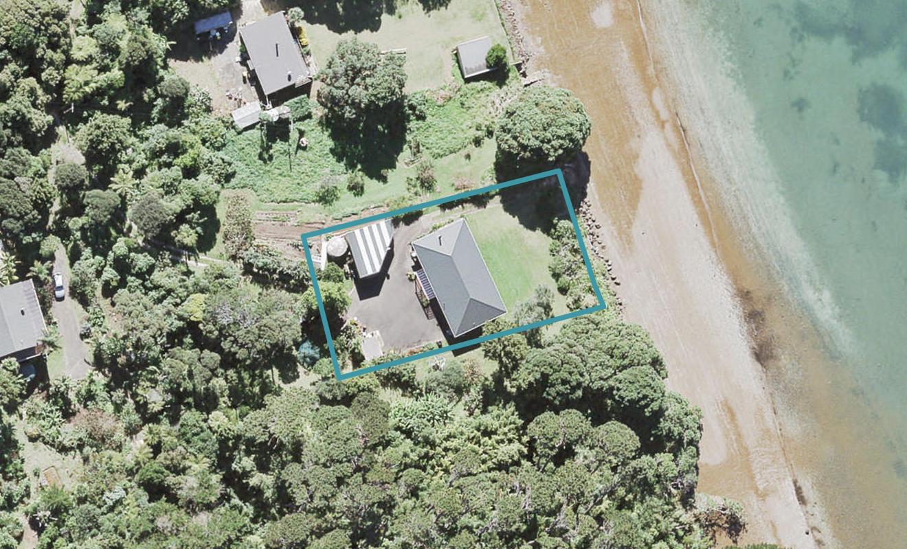 126 Cornwallis Road, Cornwallis, Auckland - Carousel 1
