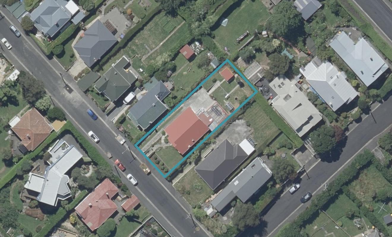 43 Franklin Street, Dalmore, Dunedin - Carousel 1