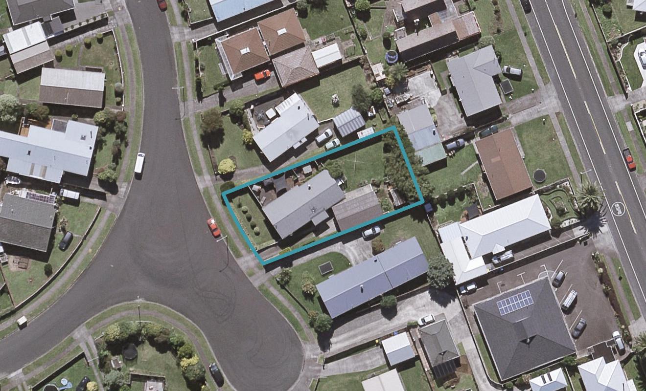 13 Sole Avenue, Bell Block, New Plymouth - Carousel 1