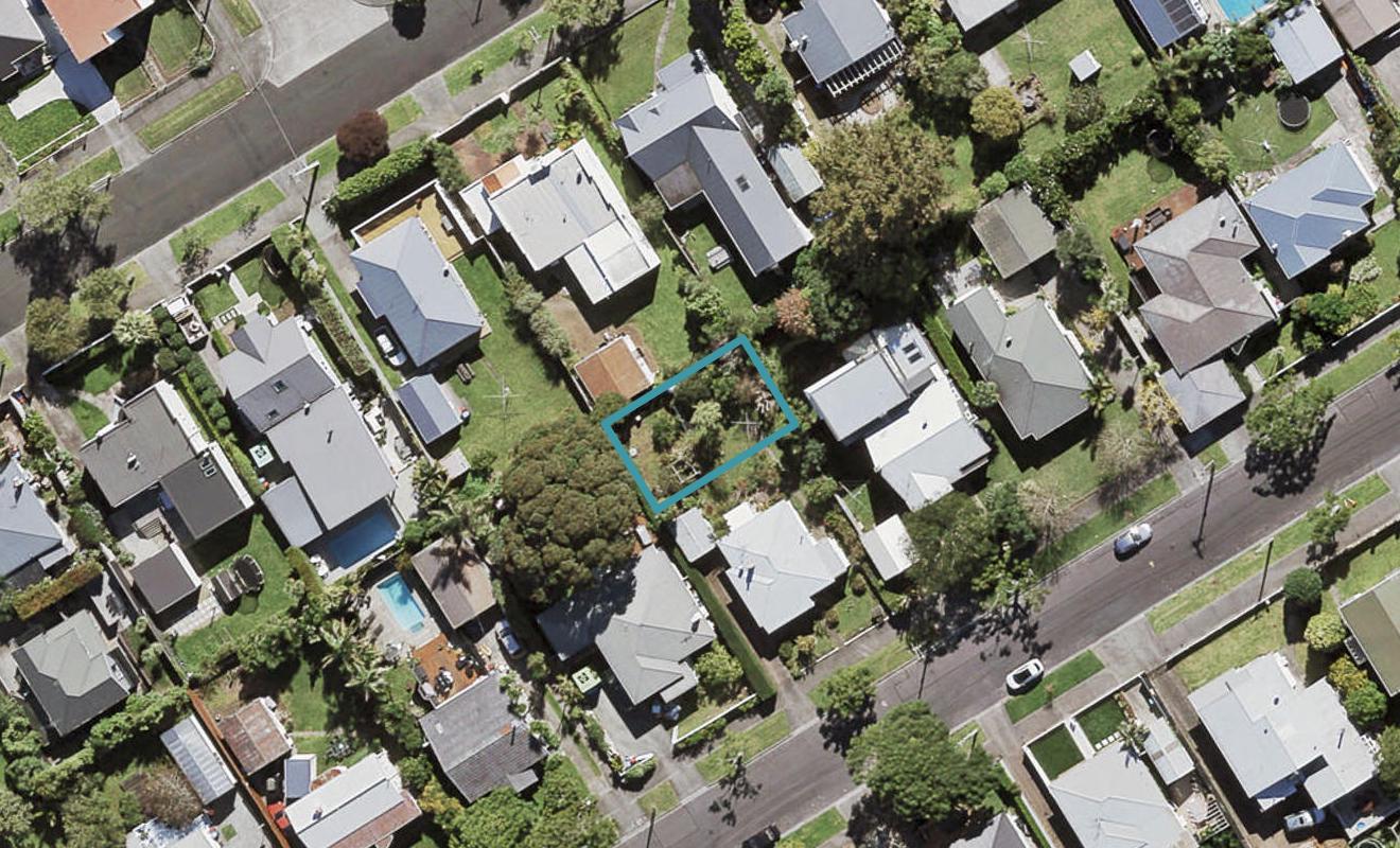 43C Miller Street, Point Chevalier, Auckland - Carousel 1
