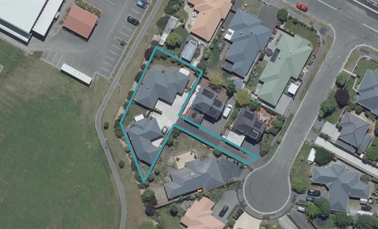 1/6 Parkwood Place, Parklands, Christchurch - Carousel 1