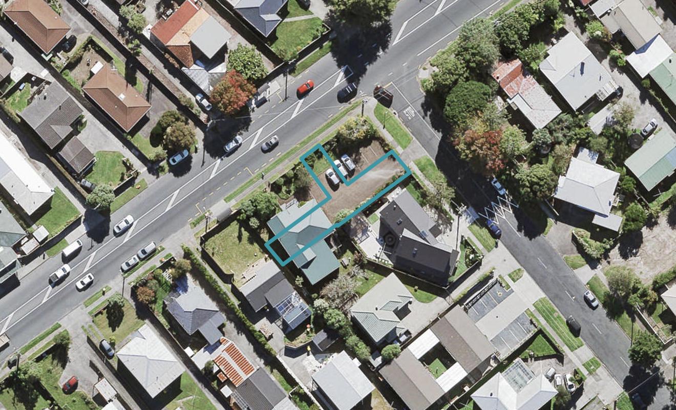 40C Titirangi Road, New Lynn, Auckland - Carousel 1