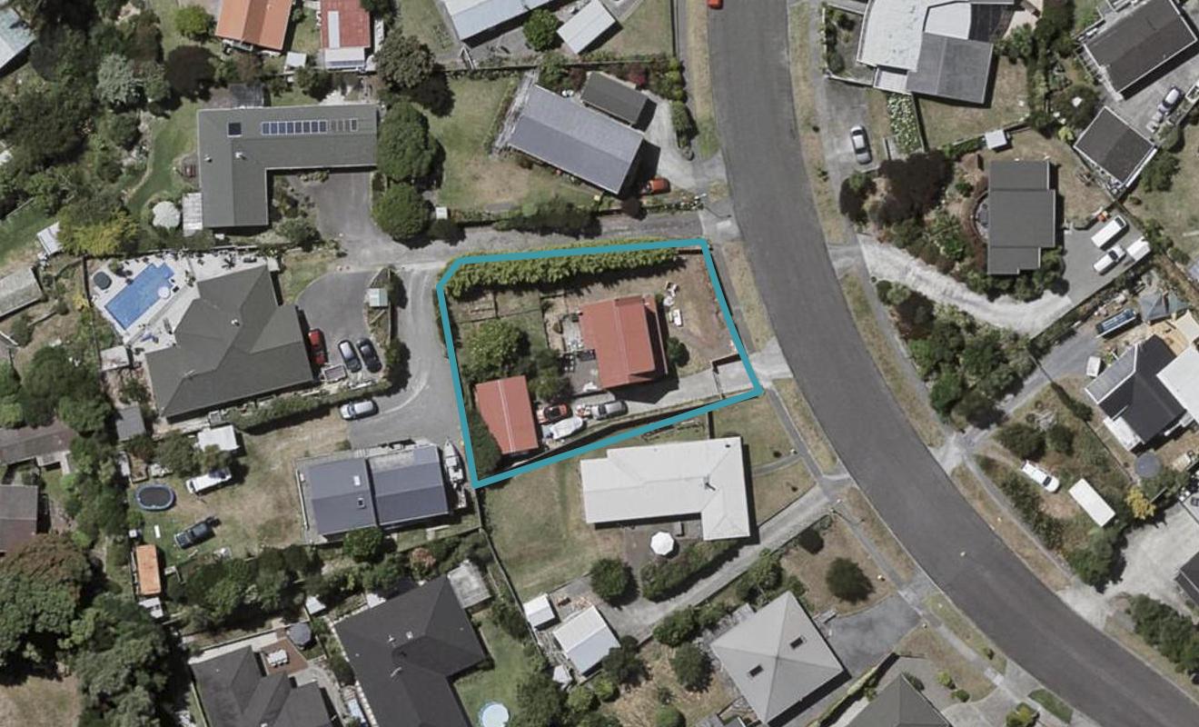 30 Campion Road, Waikanae Beach, Waikanae - Carousel 1
