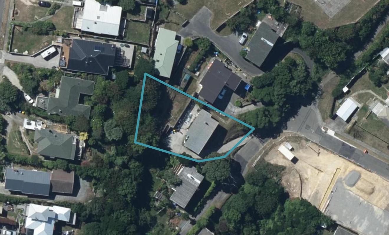 8 Murphy Place, Titahi Bay, Porirua - Carousel 1