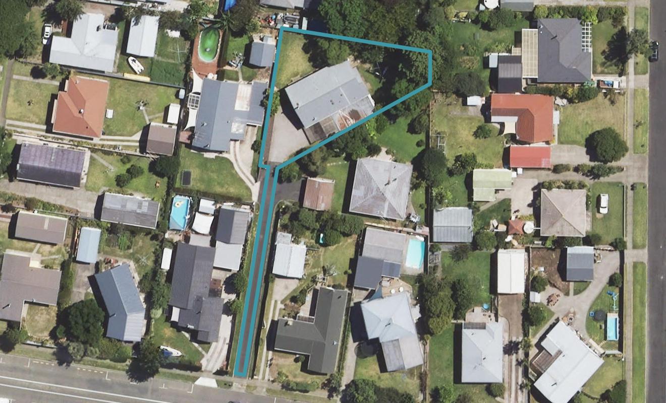 305 Stout Street, Riverdale, Gisborne - Carousel 1