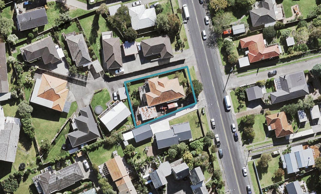84 Birkdale Road, Birkdale, Auckland - Carousel 1