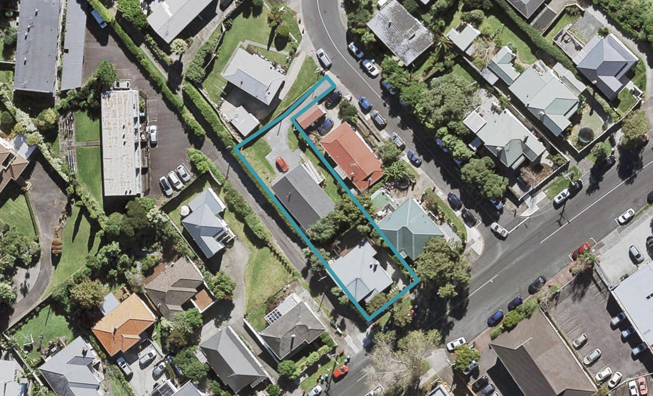 2B Don Croot Street, Morningside, Auckland - Carousel 1