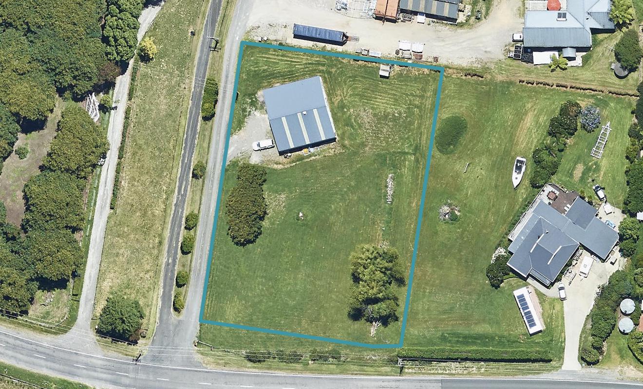 367 Kaitemako Road, Welcome Bay, Tauranga - Carousel 1