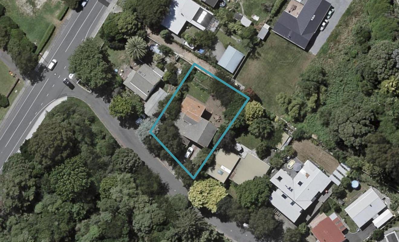 3 Kew Grove, Raumati Beach, Paraparaumu - Carousel 1