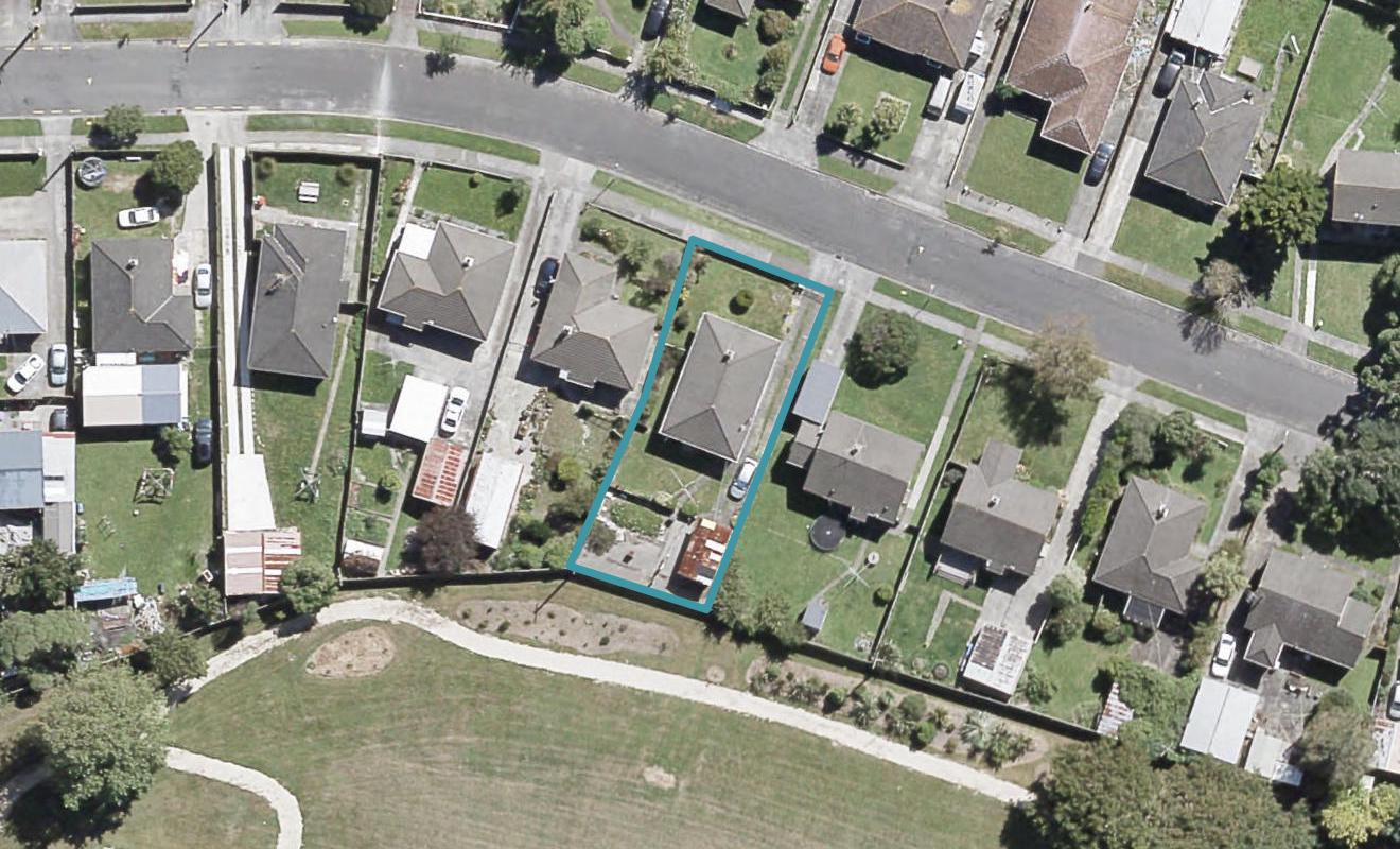 18 Harris Street, Naenae, Lower Hutt - Carousel 1