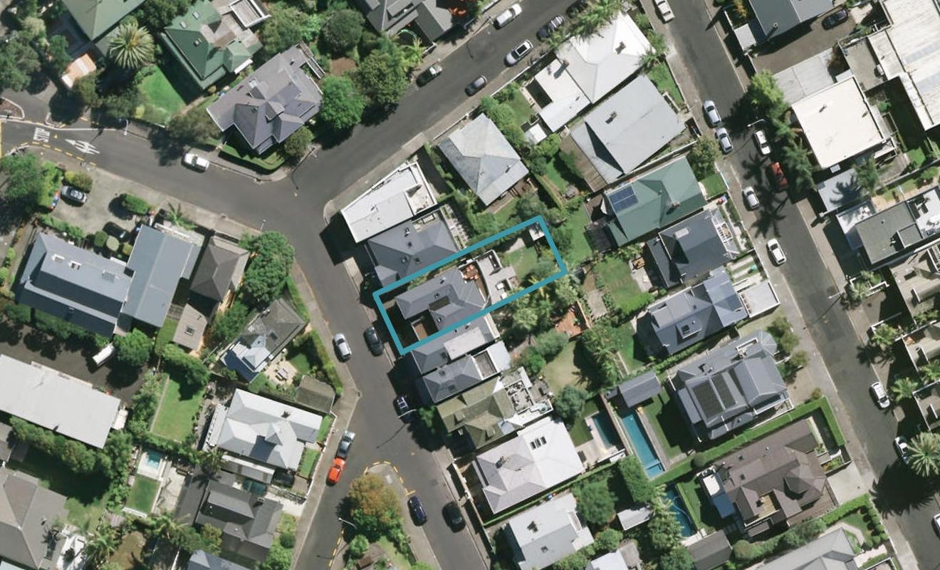 43 Hackett Street, Saint Marys Bay, Auckland - Carousel 1