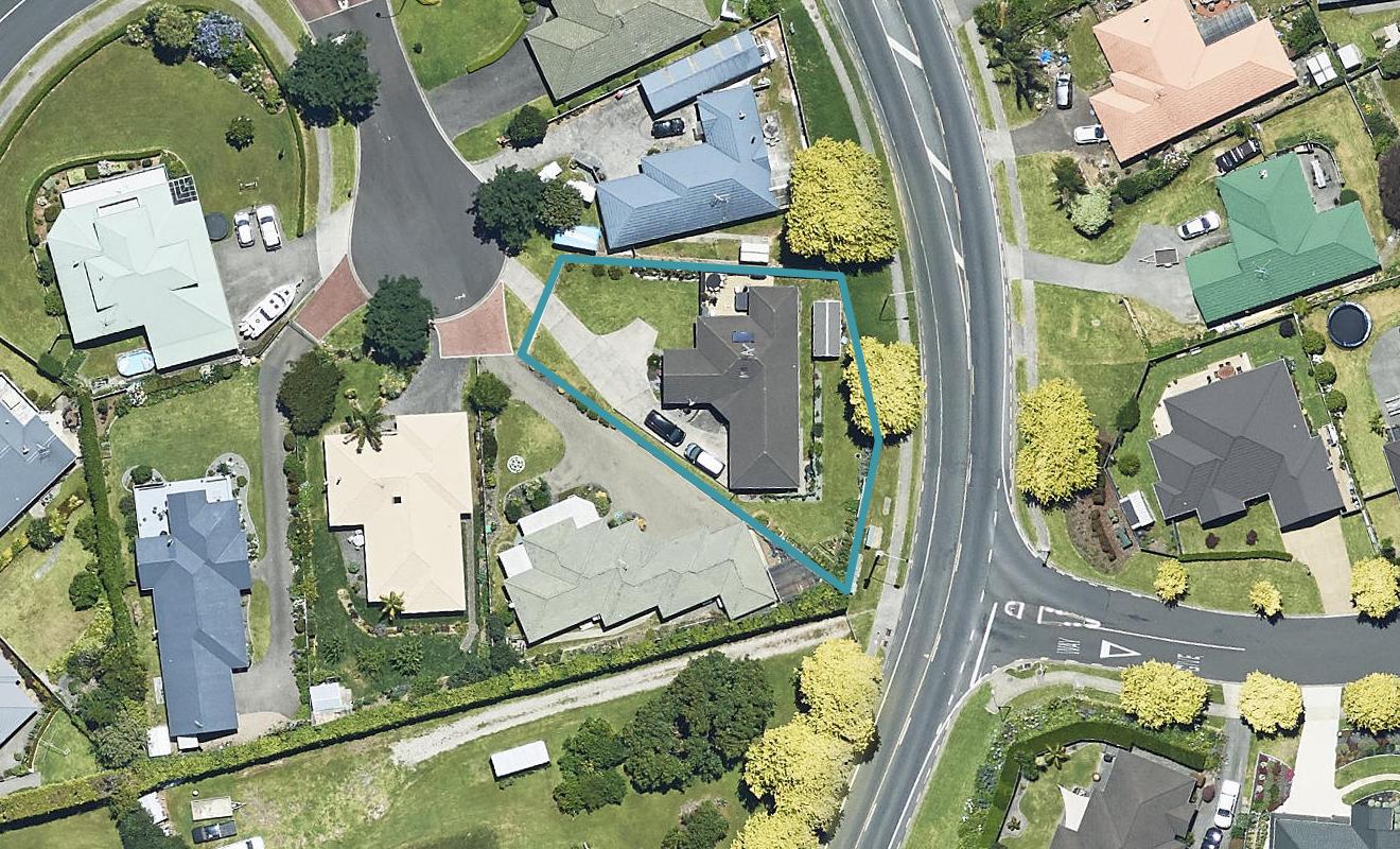 9 Robinia Place, Ohauiti, Tauranga - Carousel 1