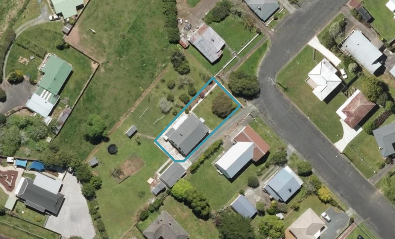 13B Alfred Street, Hikurangi, Hikurangi - Carousel 1