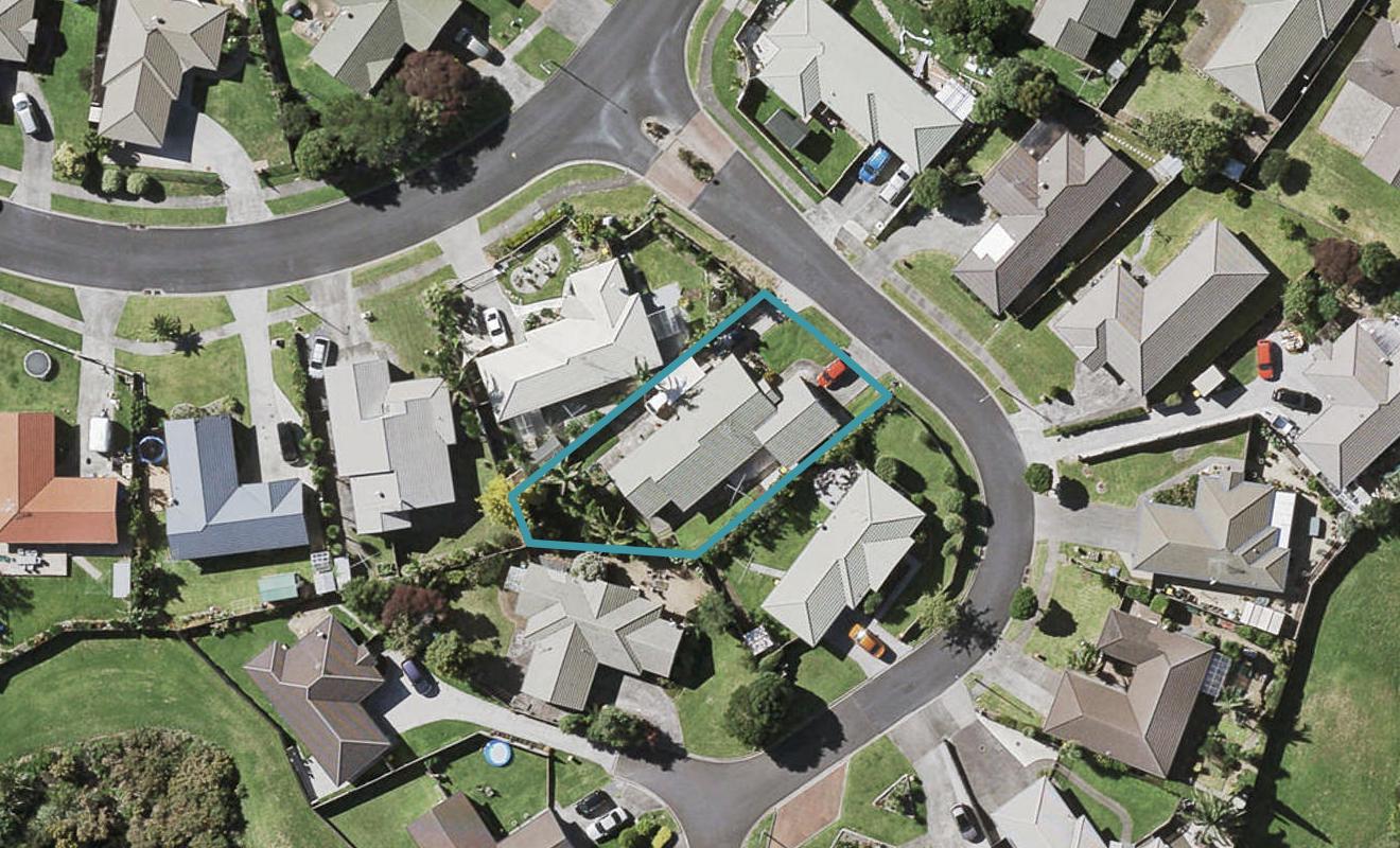 3 Lutana Place, Burswood, Auckland - Carousel 1