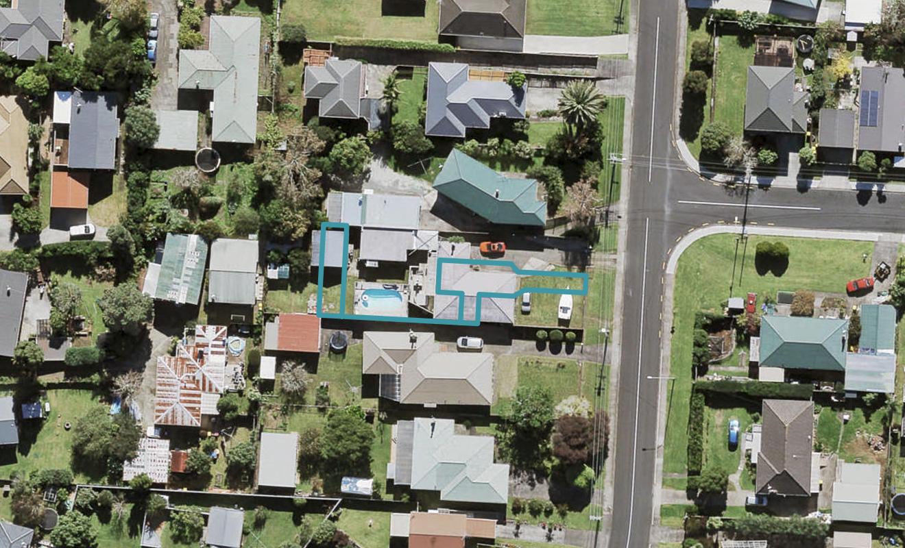 7/86 Gloria Avenue, Te Atatu Peninsula, Auckland - Carousel 1