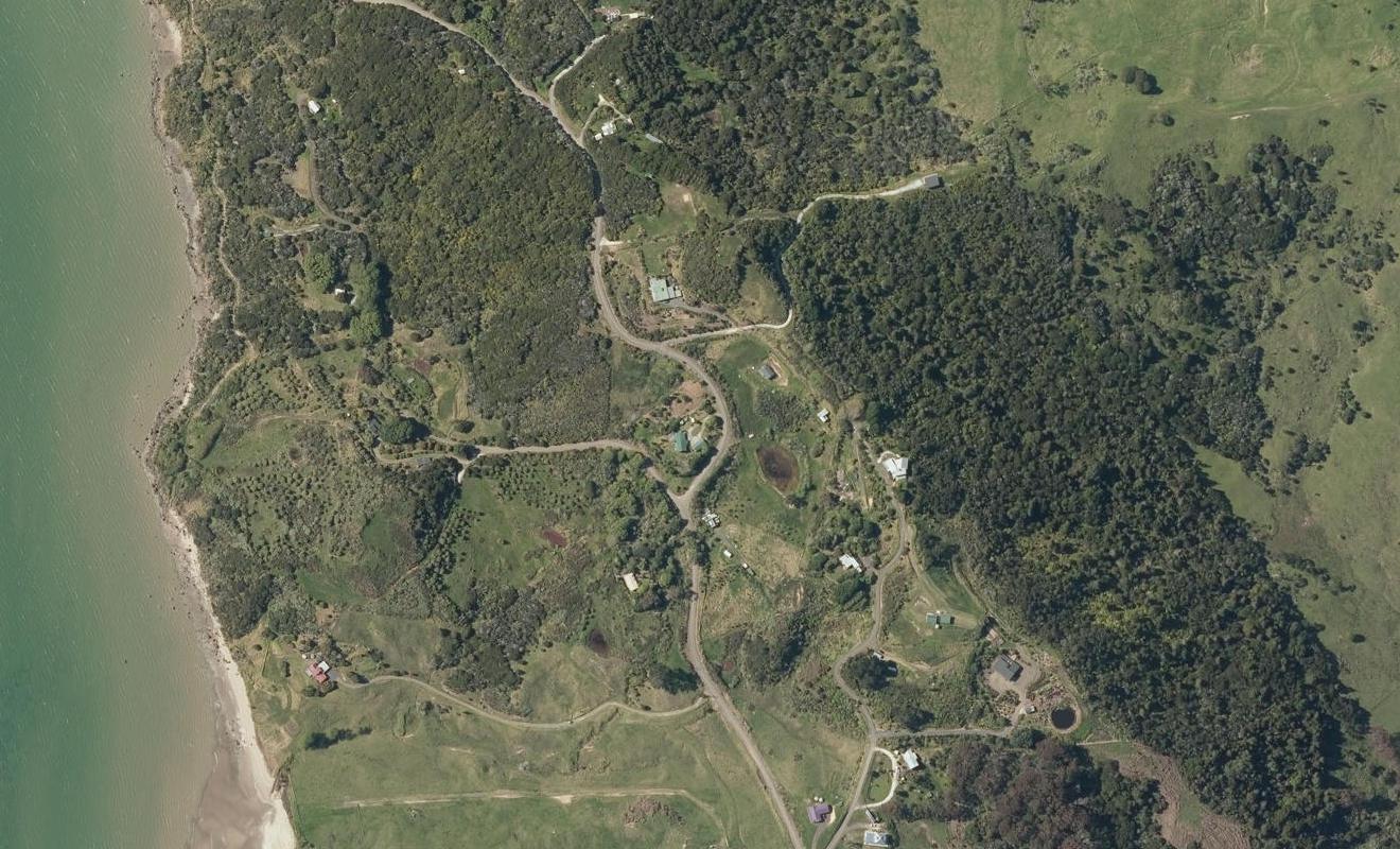 11 Cabbage Tree Bay Road, Opononi, Kaikohe - Carousel 1