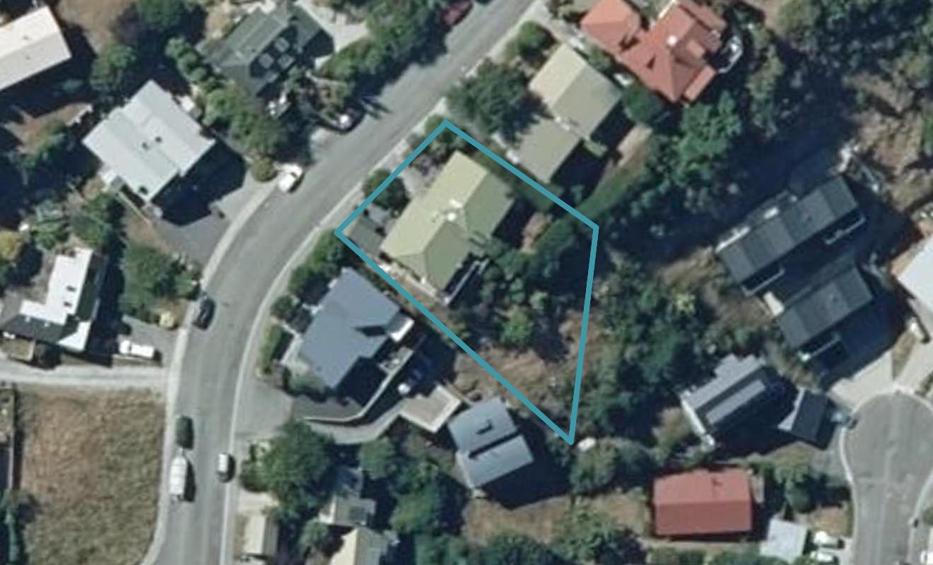 37A Greenstone Place, Fernhill, Queenstown - Carousel 1