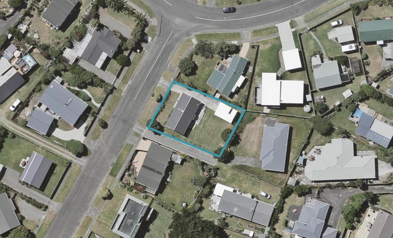40 Scott Avenue, Otaki Beach, Otaki - Carousel 1