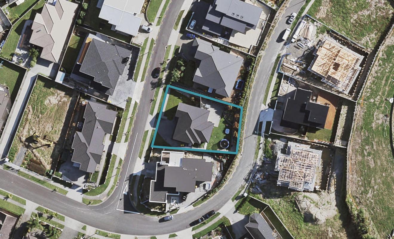 3 Henriette Place, The Gardens, Auckland - Carousel 1