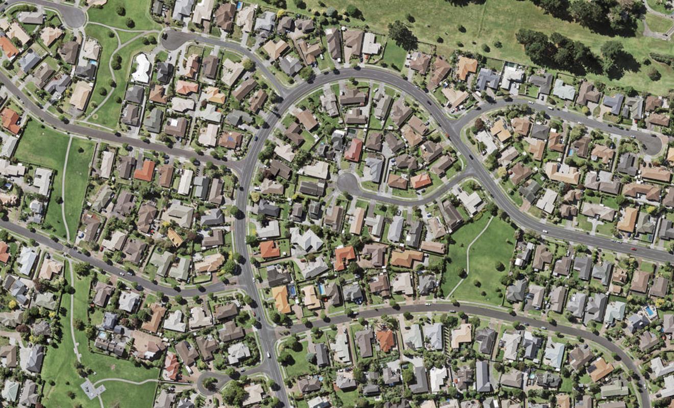 16 Mirabell Place, Golflands, Auckland - Carousel 1
